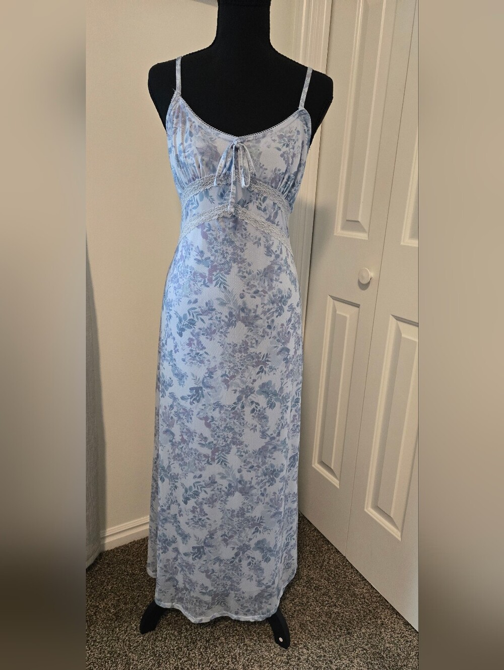 Pink Republic Light Blue Floral Lace-Trim Slip Dress